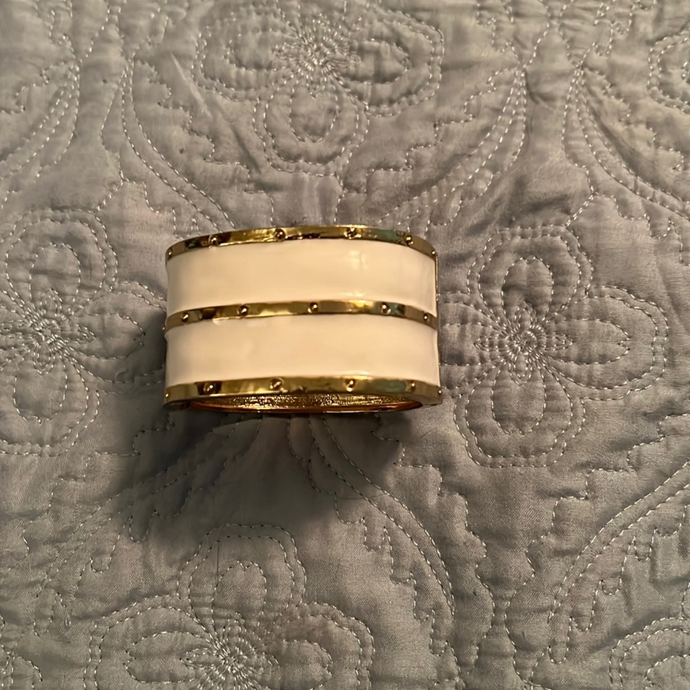 Super cute bangle